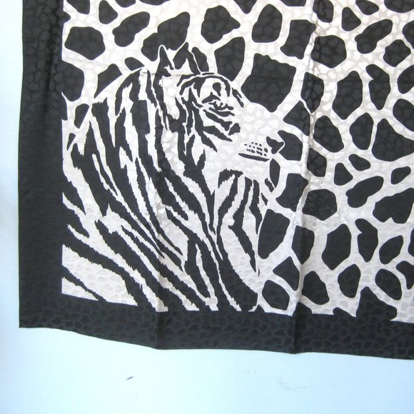 Black Gray Scarf animal print jacquard 34" square Lion Leopard - Picture 3 of 5